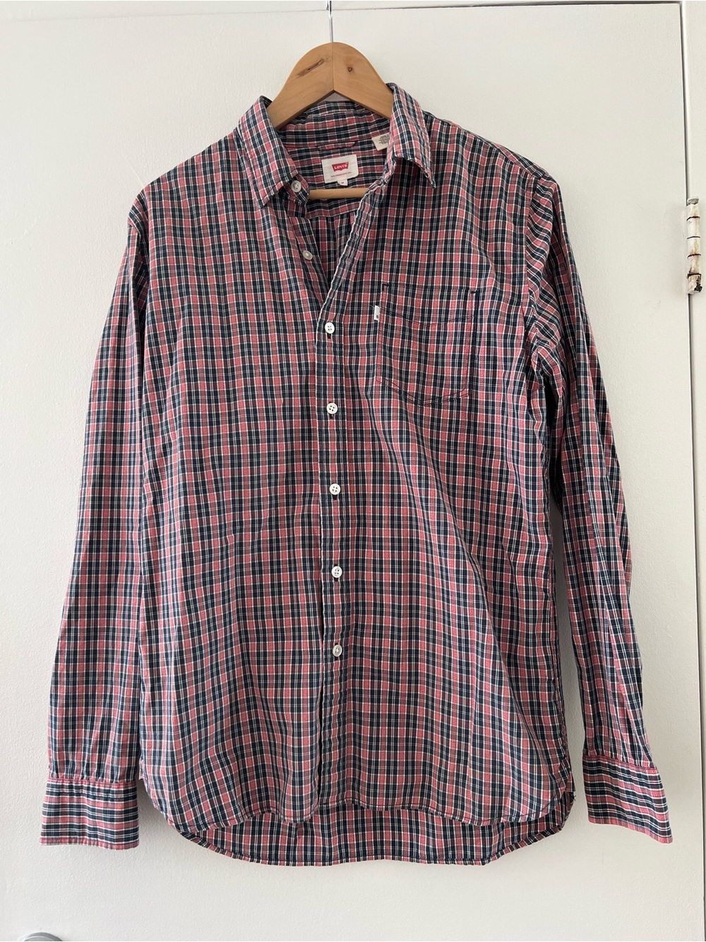 Levi's Red and Blue Plaid Button-Down Shirt - Men's Long Sleeve